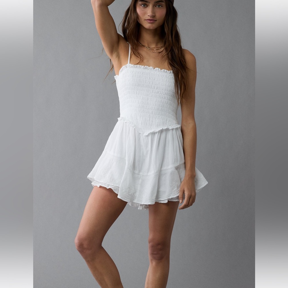 NWT American Eagle smocked romper